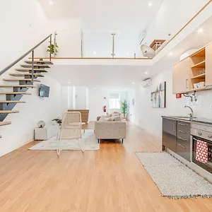https://fornos-deluxe-apartments.hotels-lisbon-portugal.com